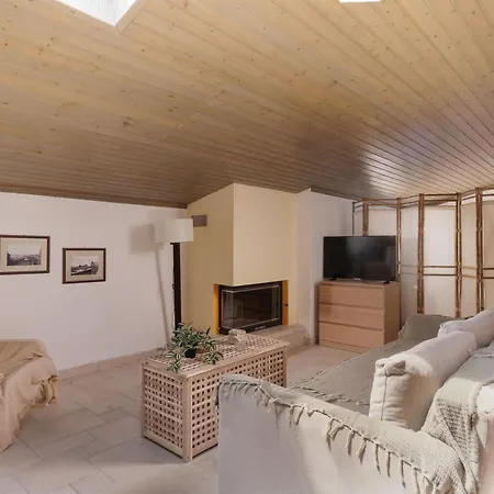 Apartament Country Attic *